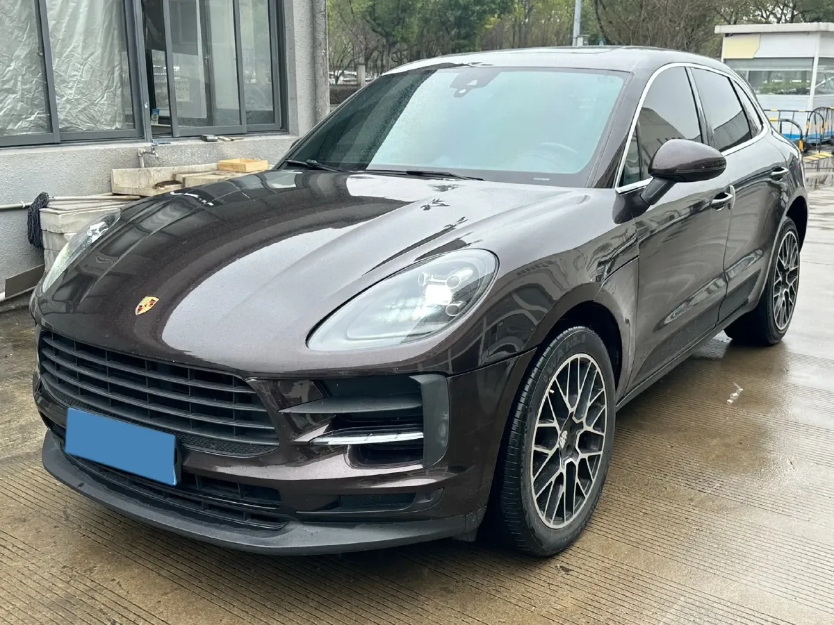 2018 Porsche Macan 2.0T 252HP L4 7DCT,autocango,china used car exporter,china ev exporter,chinese used car exporter,chinese used ev exporter