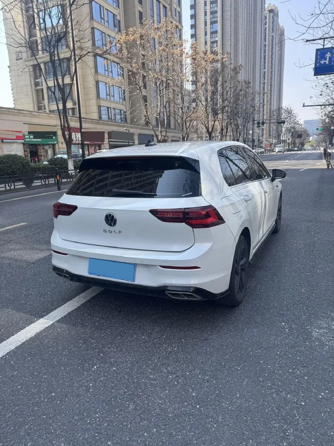 2023 Volkswagen Golf 1.4T 150HP L4 7DCT,autocango,china used car exporter,china ev exporter,chinese used car exporter,chinese used ev exporter