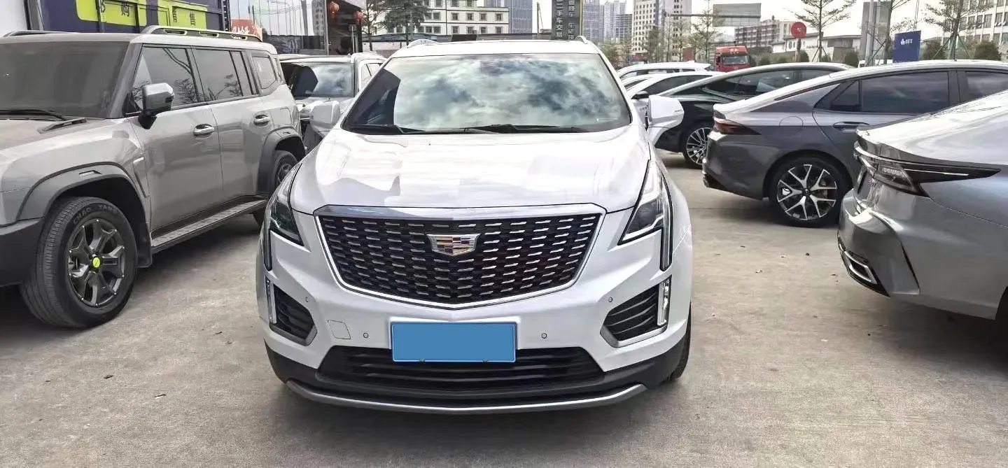 2020 Cadillac XT5 2.0T 237HP L4 9AT,autocango,china used car exporter,china ev exporter,chinese used car exporter,chinese used ev exporter