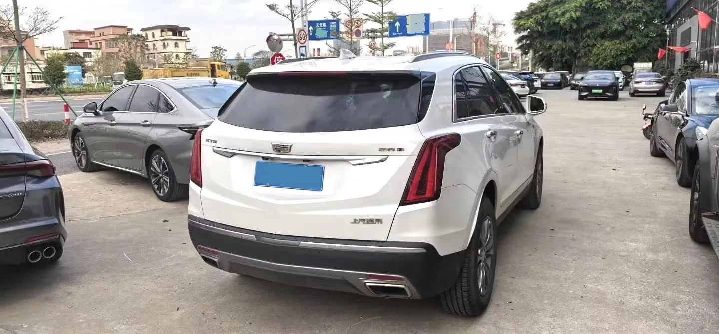 2020 Cadillac XT5 2.0T 237HP L4 9AT,autocango,china used car exporter,china ev exporter,chinese used car exporter,chinese used ev exporter