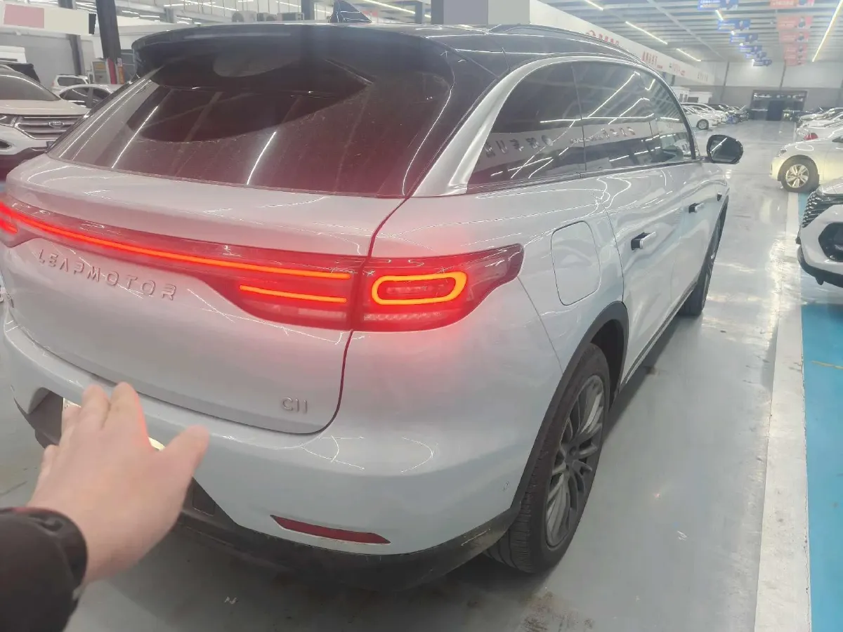 2023 Leapmotor C11 1.5L 95HP L4 REEV 43.74KWH,autocango,china used car exporter,china ev exporter,chinese used car exporter,chinese used ev exporter