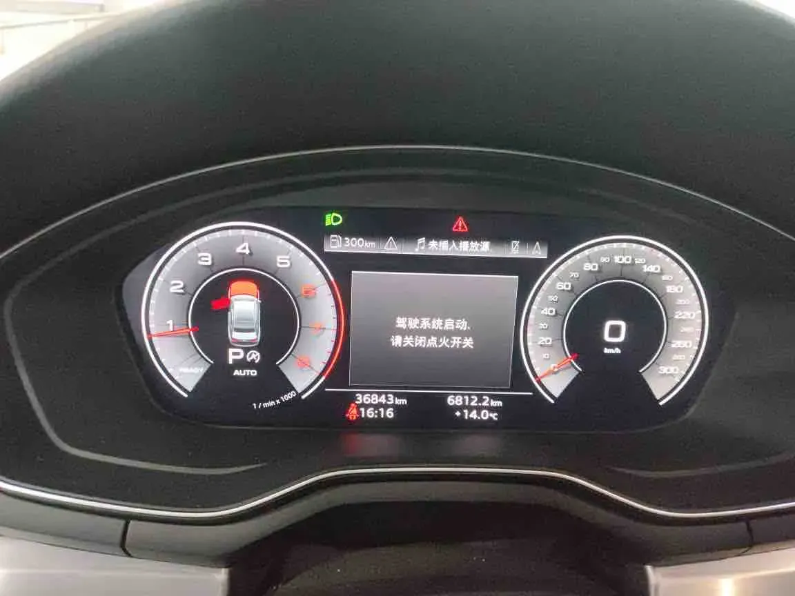 2020 Audi A4L 2.0T 190HP L4 7DCT,autocango,china used car exporter,china ev exporter,chinese used car exporter,chinese used ev exporter