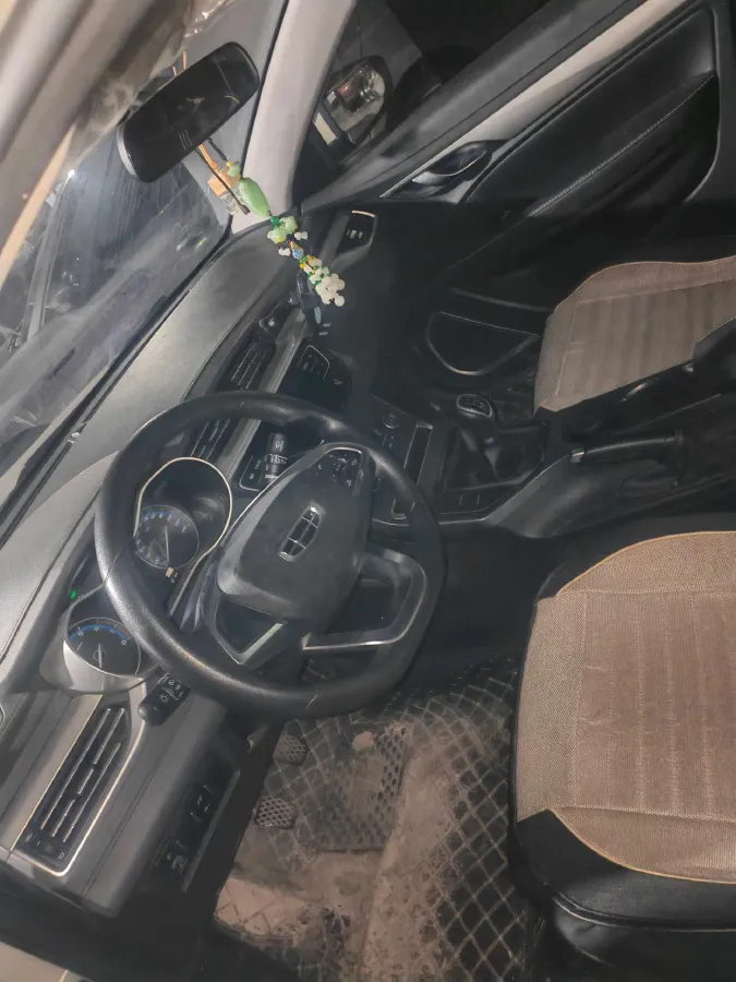 2020 Geely Emgrand 1.5L 109HP L4 5MT,autocango,china used car exporter,china ev exporter,chinese used car exporter,chinese used ev exporter