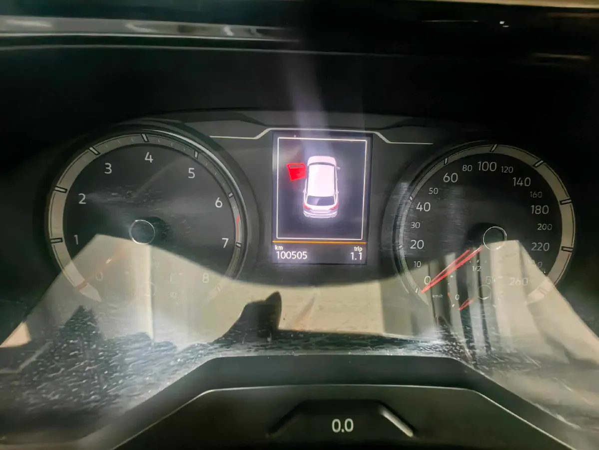 2019 Jeep Cherokee 2.0T 234HP L4 9AT,autocango,china used car exporter,china ev exporter,chinese used car exporter,chinese used ev exporter