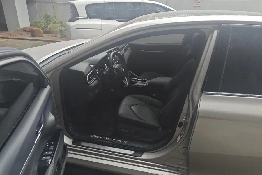 2018 Toyota Camry 2.5L 209HP L4 8AT,autocango,china used car exporter,china ev exporter,chinese used car exporter,chinese used ev exporter