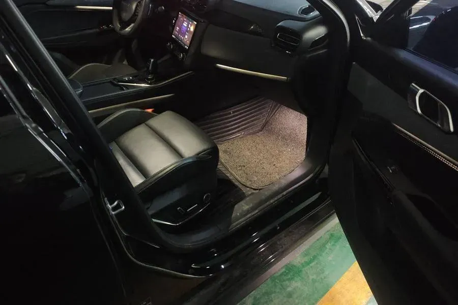 2022 LYNK&CO 03 2.0T 190HP L4 7DCT,autocango,china used car exporter,china ev exporter,chinese used car exporter,chinese used ev exporter