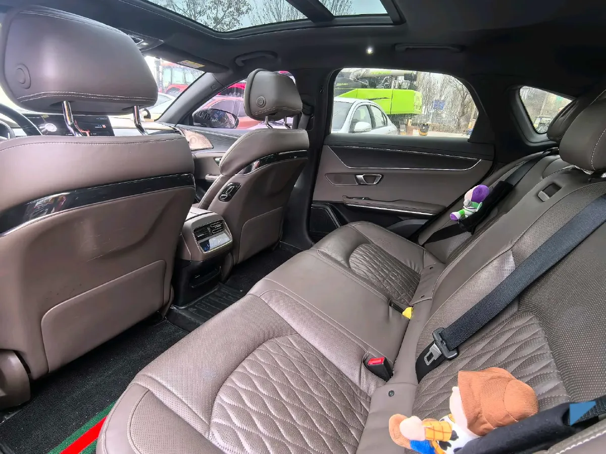 2020 BYD Han BEV 76.9KWH,autocango,china used car exporter,china ev exporter,chinese used car exporter,chinese used ev exporter