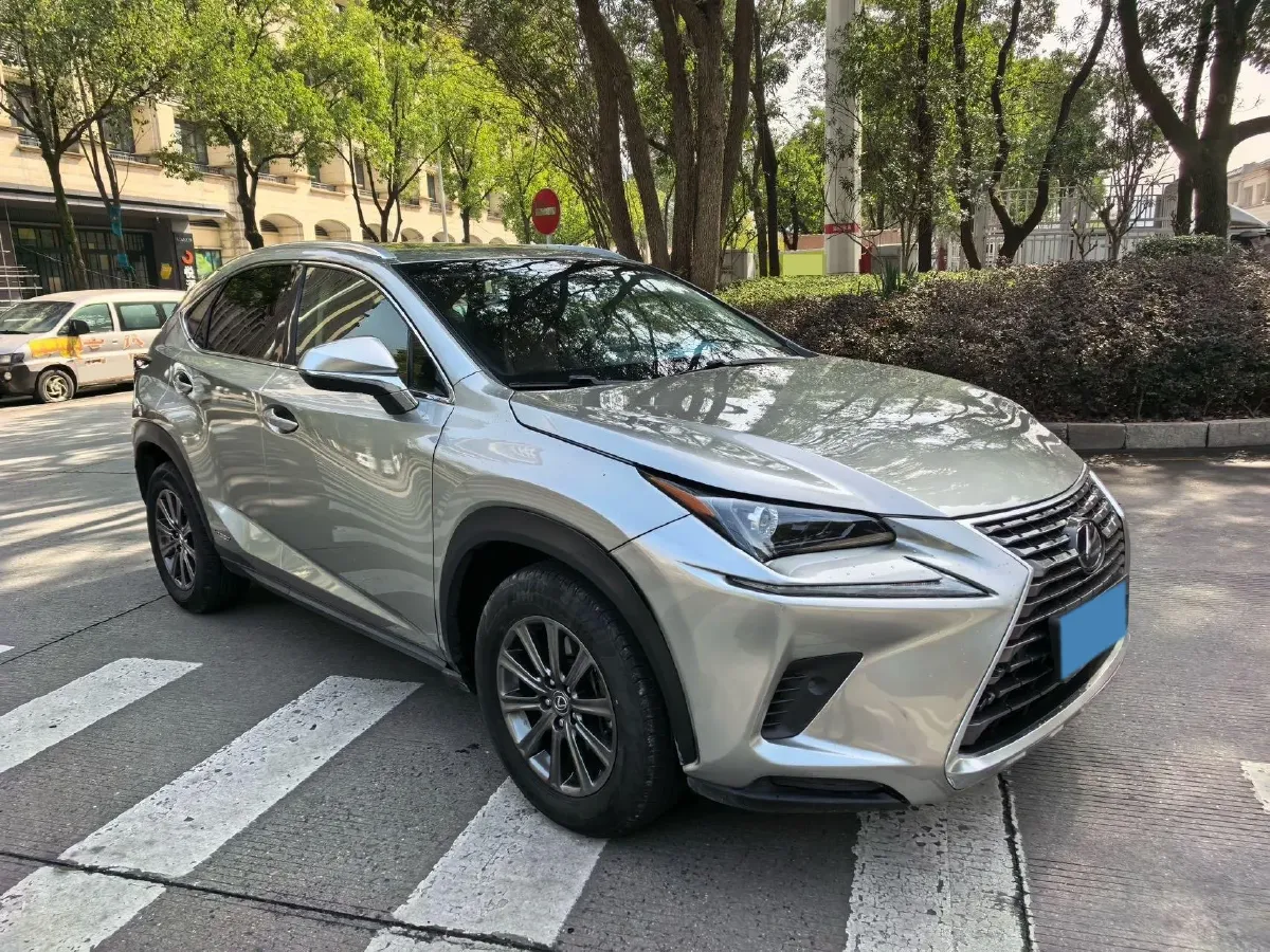 2015 Lexus NX 2.5L 155HP L4 E-CVT Hybrid,autocango,china used car exporter,china ev exporter,chinese used car exporter,chinese used ev exporter
