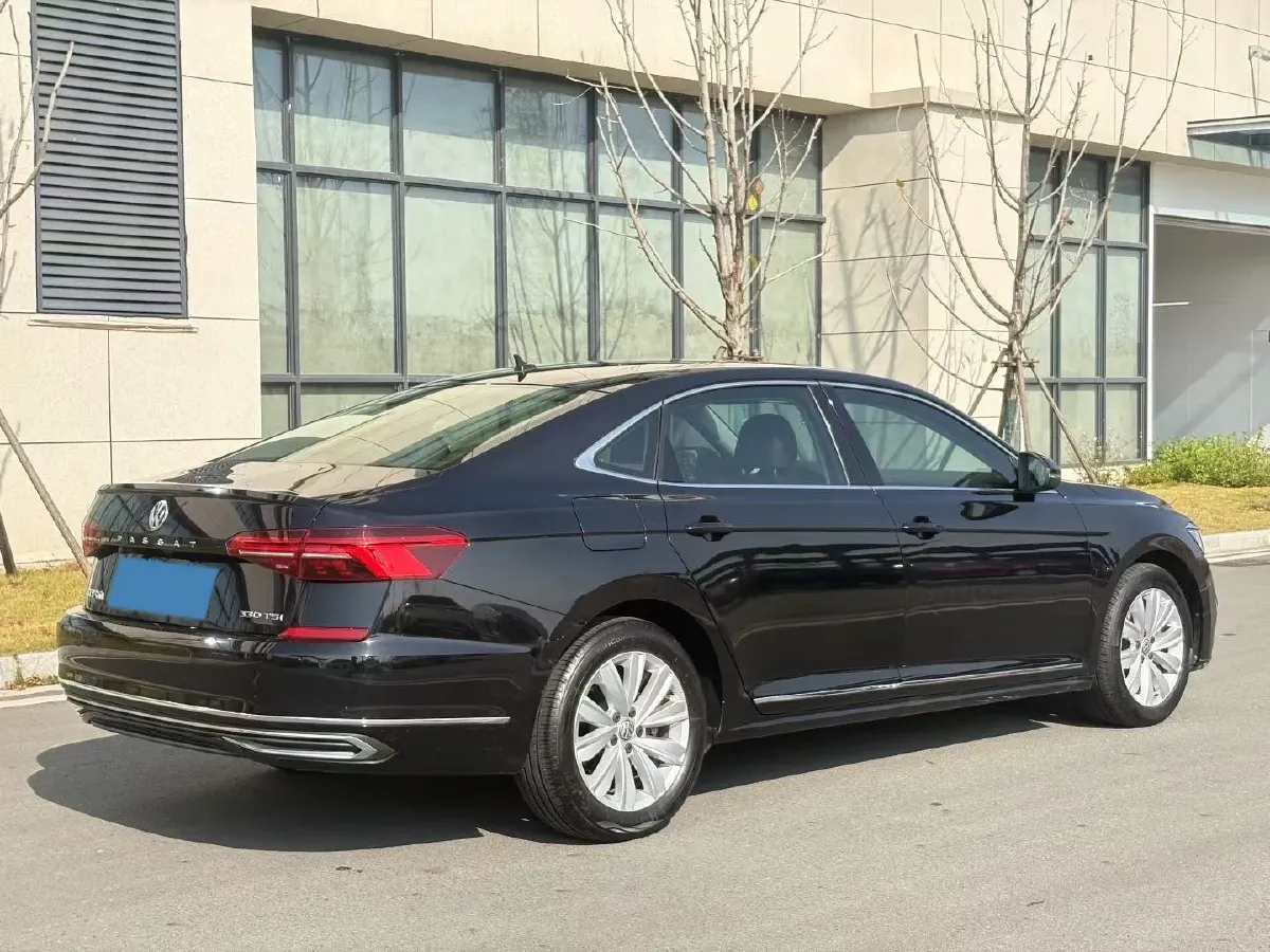 2020 Volkswagen Passat 2.0T 186HP L4 7DCT,autocango,china used car exporter,china ev exporter,chinese used car exporter,chinese used ev exporter