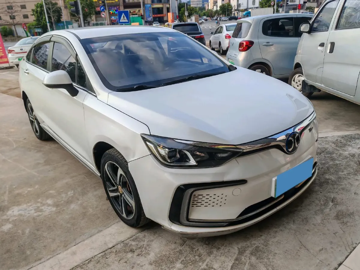 2018 BeiJing Auto EU5 BEV 53.66KWH,autocango,china used car exporter,china ev exporter,chinese used car exporter,chinese used ev exporter