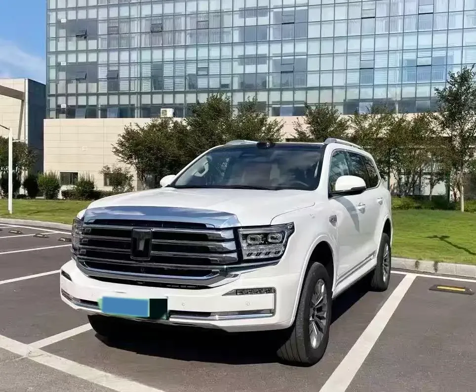 2026 Tank 500 2.0T 252HP L4 9AT PHEV,autocango,china used car exporter,china ev exporter,chinese used car exporter,chinese used ev exporter