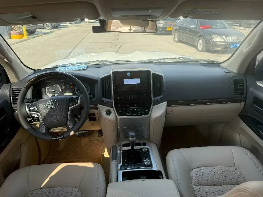 2019 Chevrolet Trax 1.0T 125HP L3 6AT,autocango,china used car exporter,china ev exporter,chinese used car exporter,chinese used ev exporter