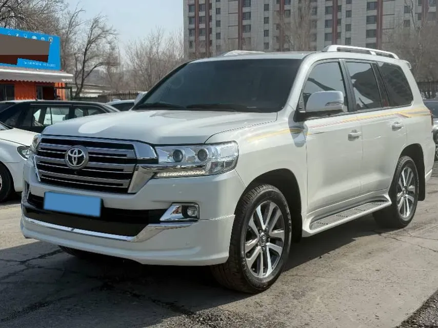 2019 Chevrolet Trax 1.0T 125HP L3 6AT,autocango,china used car exporter,china ev exporter,chinese used car exporter,chinese used ev exporter