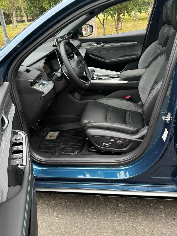 2023 Geely Preface 2.0T 190HP L4 7DCT,autocango,china used car exporter,china ev exporter,chinese used car exporter,chinese used ev exporter