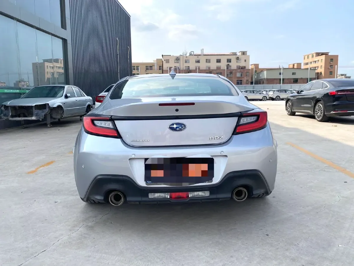2022 Subaru BRZ 2.4L 234HP H4 6MT,autocango,china used car exporter,china ev exporter,chinese used car exporter,chinese used ev exporter