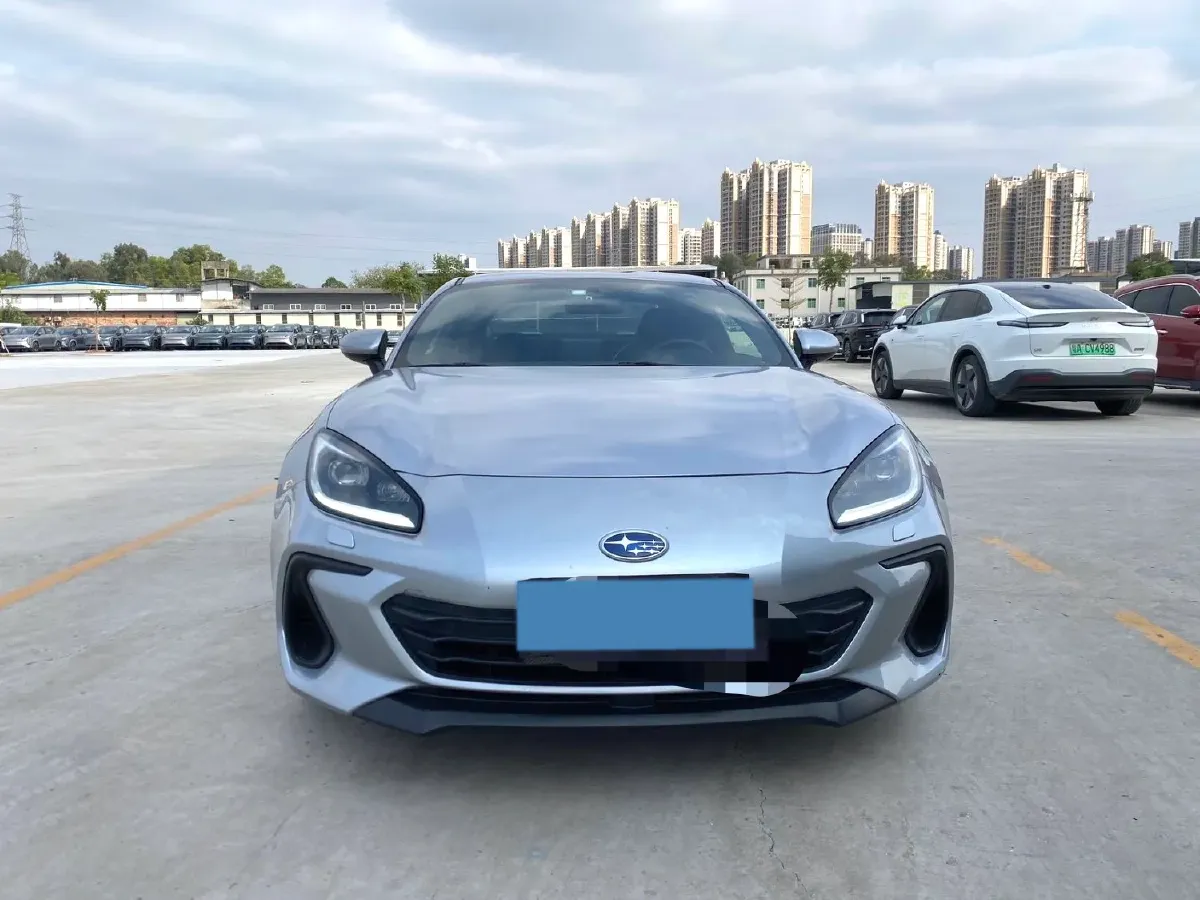 2022 Subaru BRZ 2.4L 234HP H4 6MT,autocango,china used car exporter,china ev exporter,chinese used car exporter,chinese used ev exporter