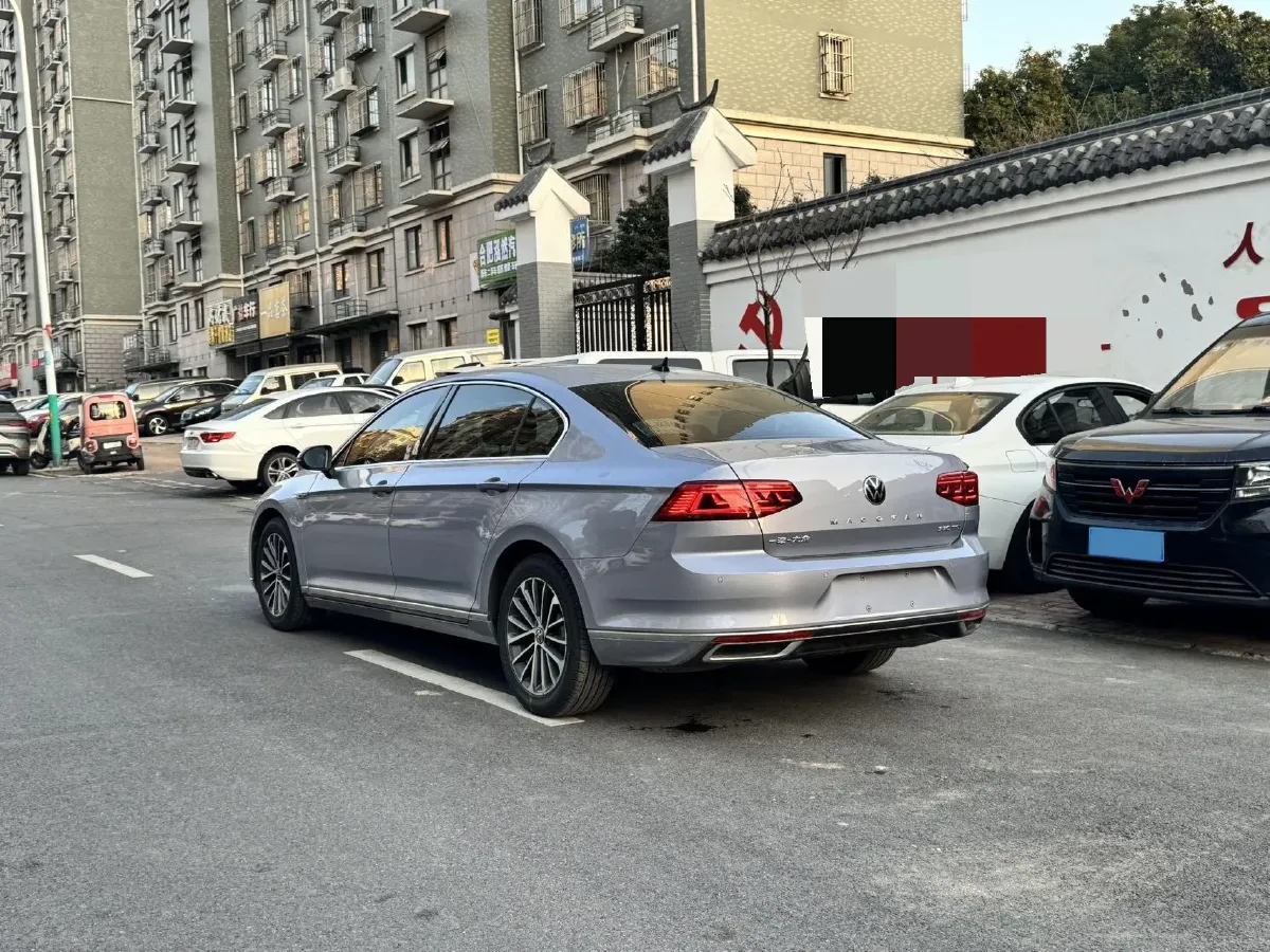 2020 Volkswagen Magotan 2.0T 186HP L4 7DCT,autocango,china used car exporter,china ev exporter,chinese used car exporter,chinese used ev exporter