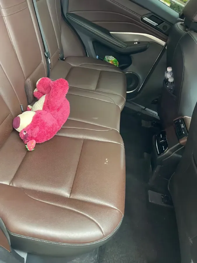 2019 WEY VV6 2.0T 224HP L4 7DCT,autocango,china used car exporter,china ev exporter,chinese used car exporter,chinese used ev exporter