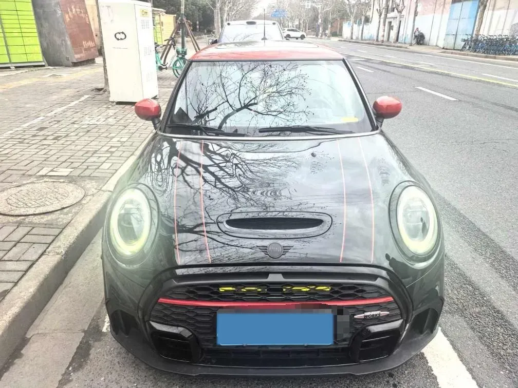 2023 MINI JCW 2.0T 231HP L4 8AT,autocango,china used car exporter,china ev exporter,chinese used car exporter,chinese used ev exporter