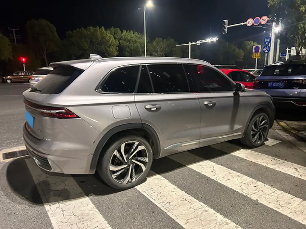 2021 Geely Monjaro 2.0T 218HP L4 7DCT,autocango,china used car exporter,china ev exporter,chinese used car exporter,chinese used ev exporter