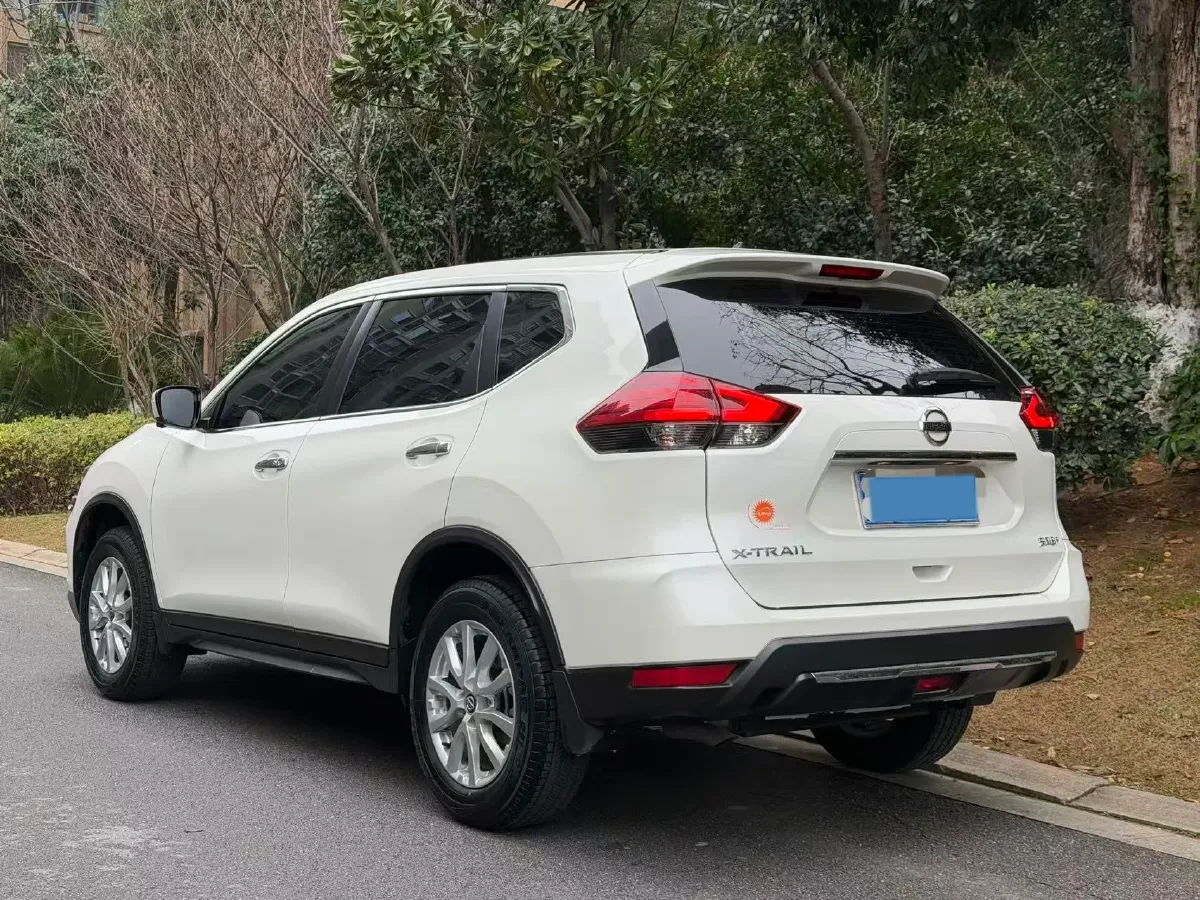 2023 Nissan X-Trail 2.0L 151HP L4 CVT,autocango,china used car exporter,china ev exporter,chinese used car exporter,chinese used ev exporter