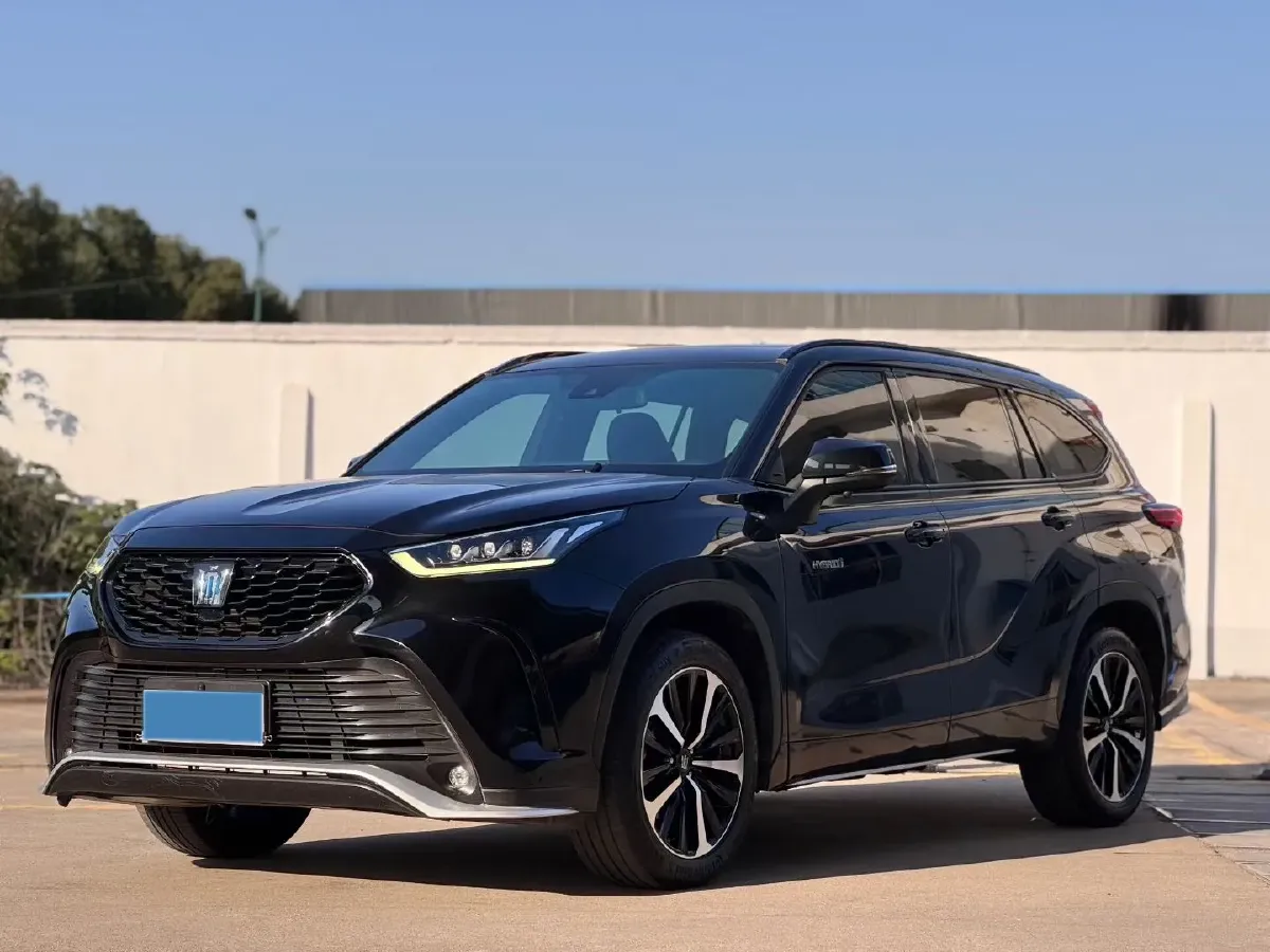 2023 Toyota Crown Kluger 2.5L 189HP L4 E-CVT Hybrid,autocango,china used car exporter,china ev exporter,chinese used car exporter,chinese used ev exporter