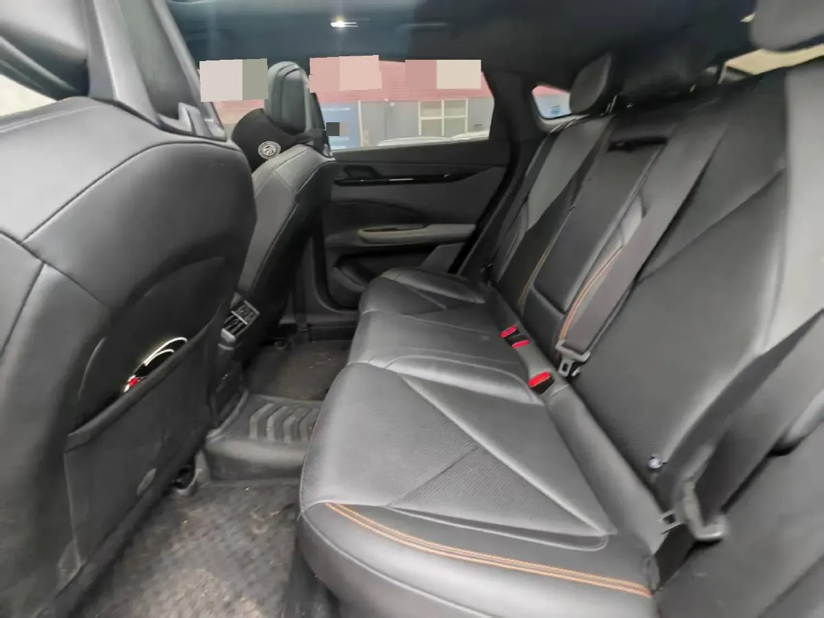 2022 ChangAn UNI-V 1.5T 188HP L4 7DCT,autocango,china used car exporter,china ev exporter,chinese used car exporter,chinese used ev exporter