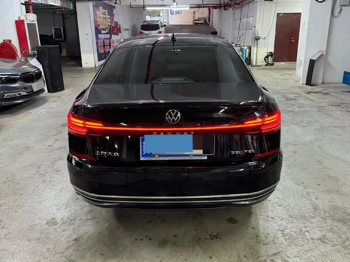 2023 Volkswagen Passat 2.0T 186HP L4 7DCT,autocango,china used car exporter,china ev exporter,chinese used car exporter,chinese used ev exporter