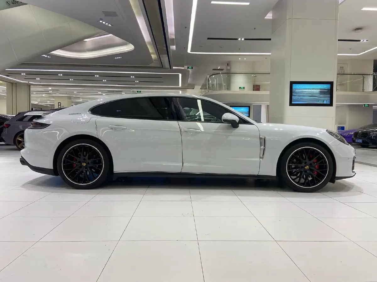 2021 Porsche Panamera 2.9T 330HP V6 8DCT,autocango,china used car exporter,china ev exporter,chinese used car exporter,chinese used ev exporter