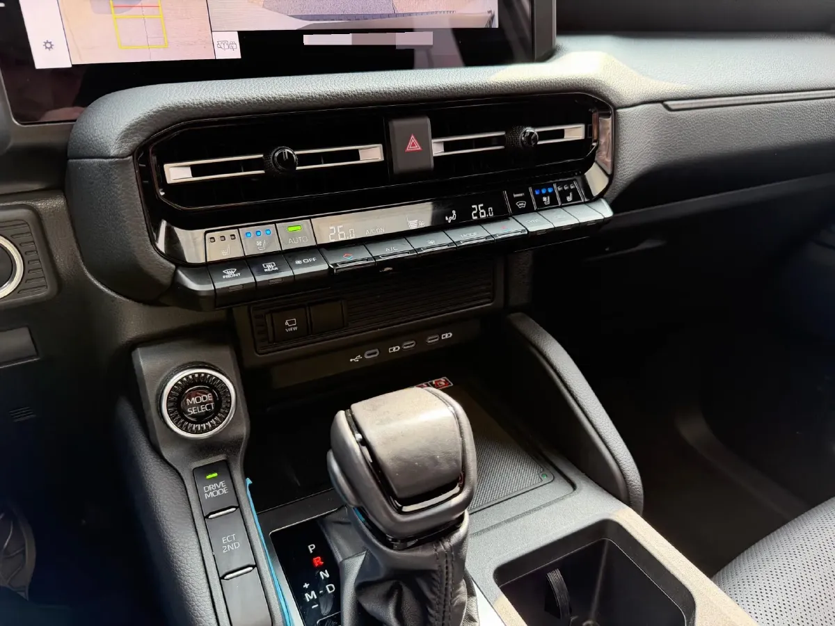 2024 Toyota Land Cruiser Prado 2.4T 282HP L4 8AT Hybrid,autocango,china used car exporter,china ev exporter,chinese used car exporter,chinese used ev exporter