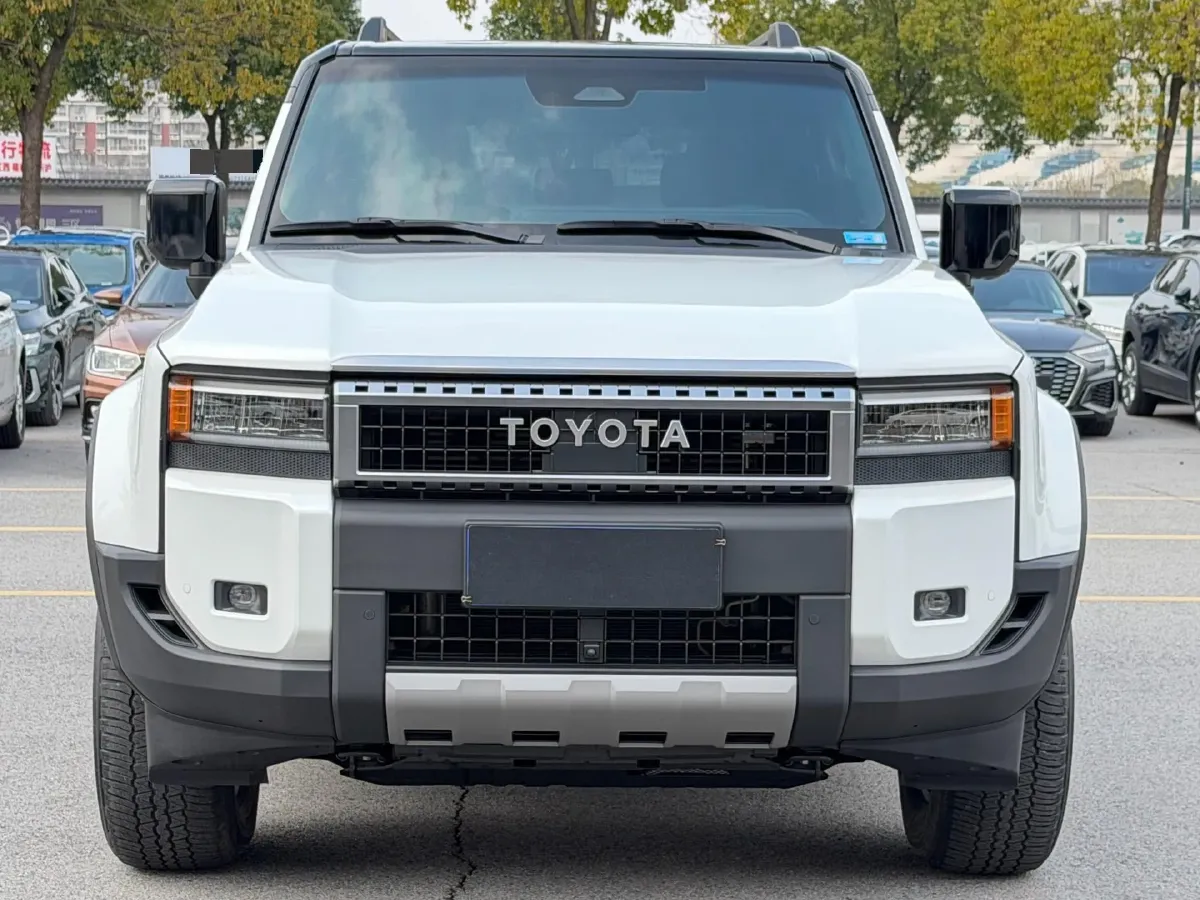 2024 Toyota Land Cruiser Prado 2.4T 282HP L4 8AT Hybrid,autocango,china used car exporter,china ev exporter,chinese used car exporter,chinese used ev exporter