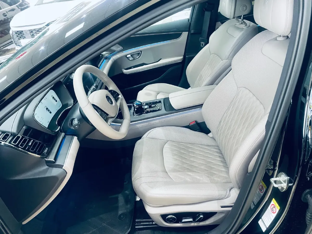 2025 BYD Han 1.5T 156HP L4 E-CVT PHEV,autocango,china used car exporter,china ev exporter,chinese used car exporter,chinese used ev exporter