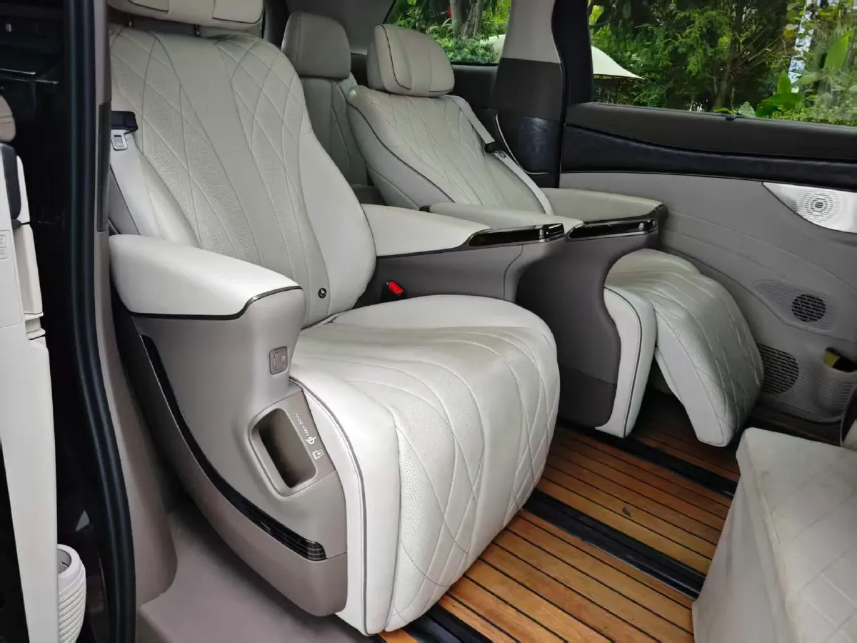 2022 HongQi HS7 3.0T 337HP V6 8AT,autocango,china used car exporter,china ev exporter,chinese used car exporter,chinese used ev exporter