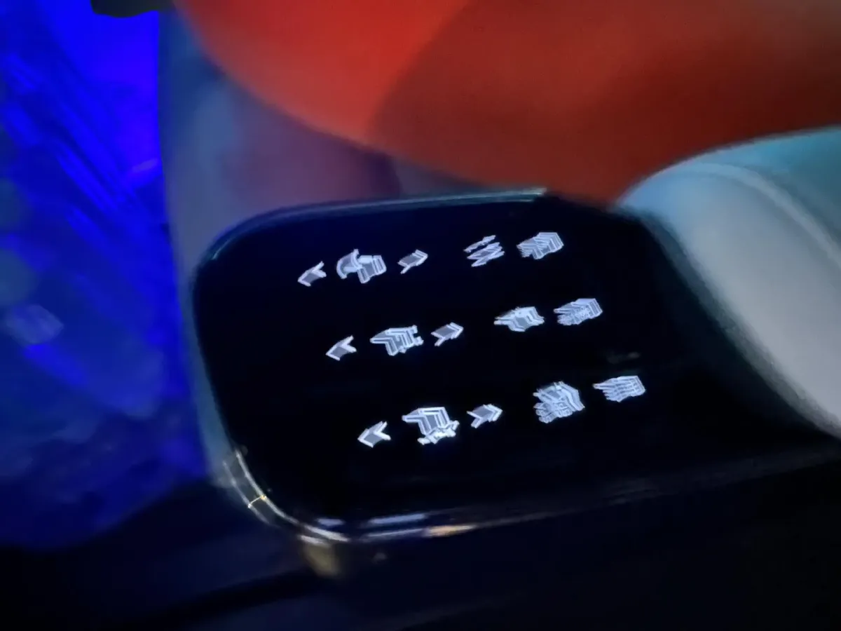 2023 GAC Trumpchi M8 2.0T 252HP L4 8AT,autocango,china used car exporter,china ev exporter,chinese used car exporter,chinese used ev exporter