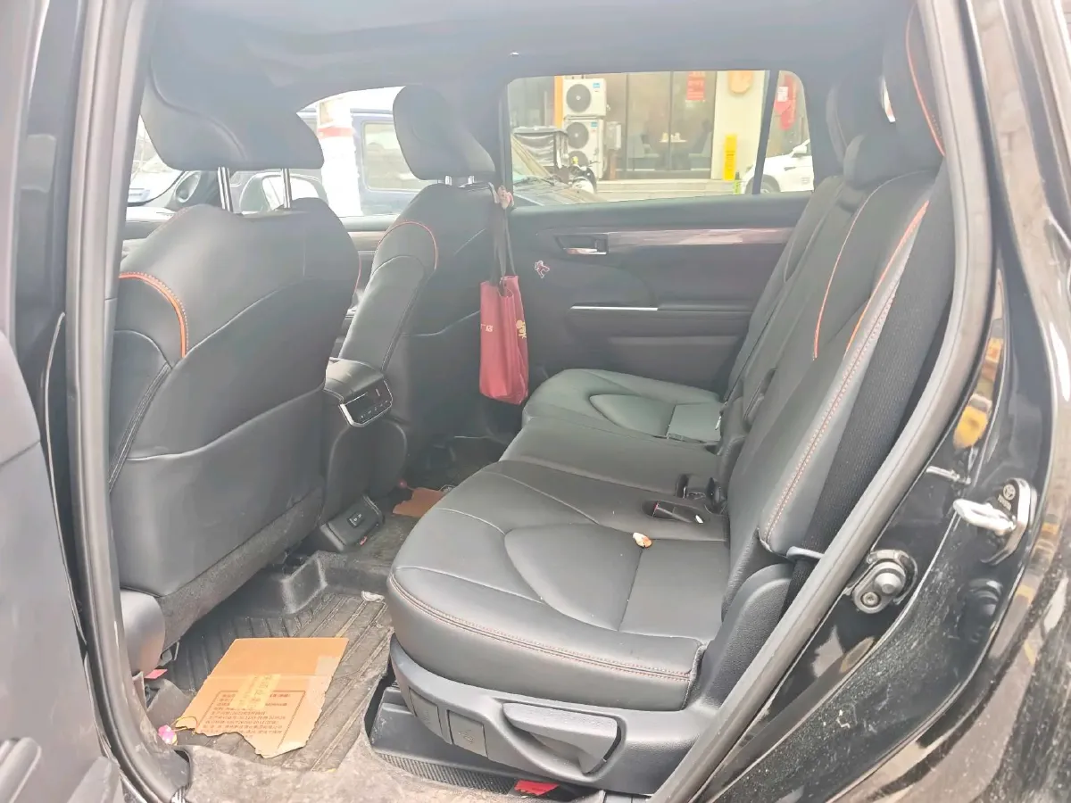 2024 Toyota Crown Kluger 2.0T 248HP L4 8AT,autocango,china used car exporter,china ev exporter,chinese used car exporter,chinese used ev exporter