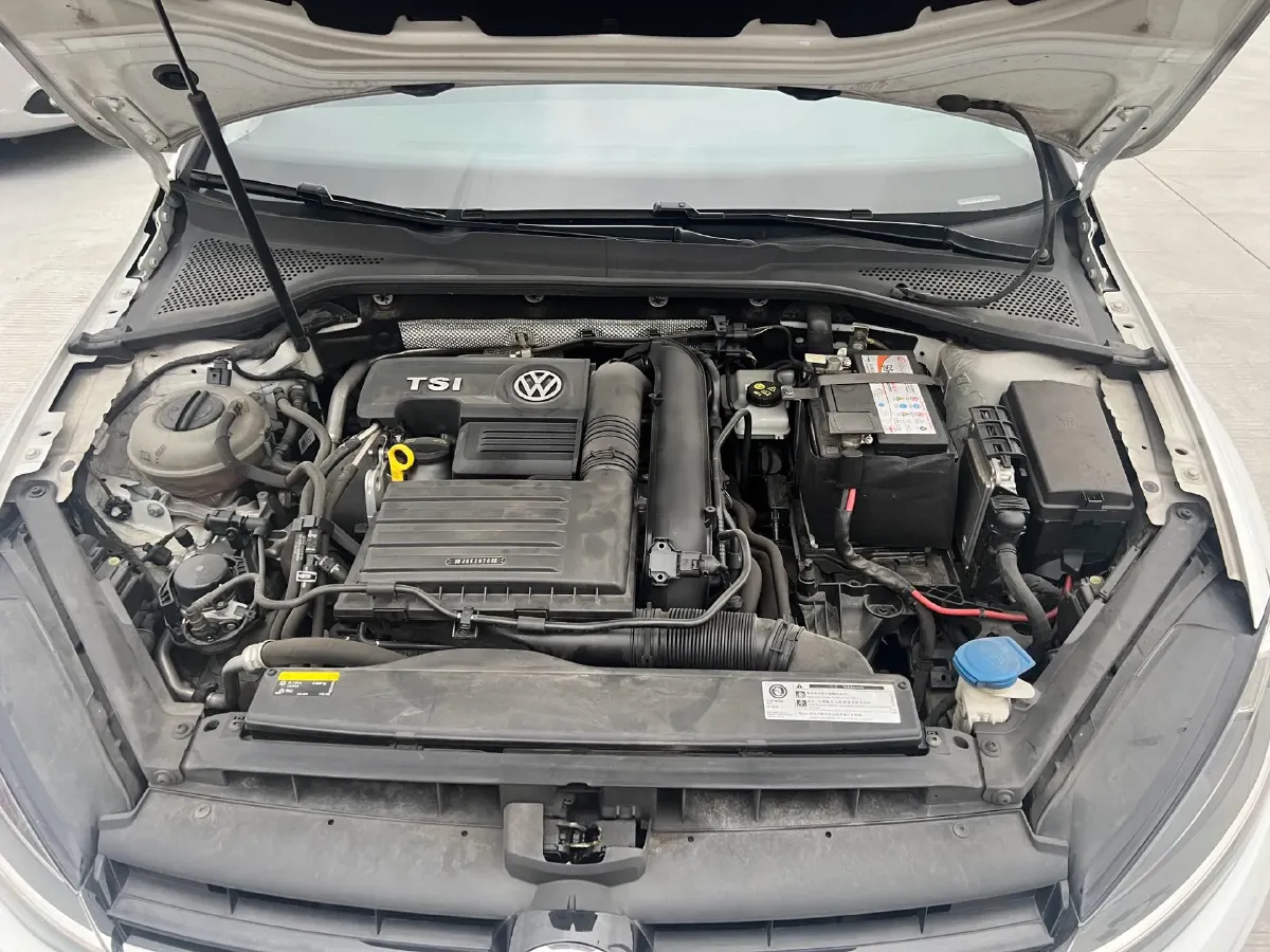 2020 Volkswagen Golf 1.4T 150HP L4 7DCT,autocango,china used car exporter,china ev exporter,chinese used car exporter,chinese used ev exporter