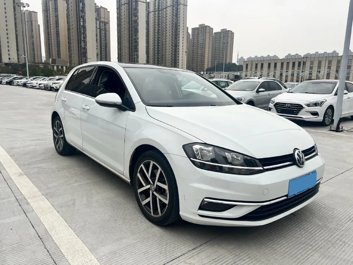 2020 Volkswagen Golf 1.4T 150HP L4 7DCT,autocango,china used car exporter,china ev exporter,chinese used car exporter,chinese used ev exporter