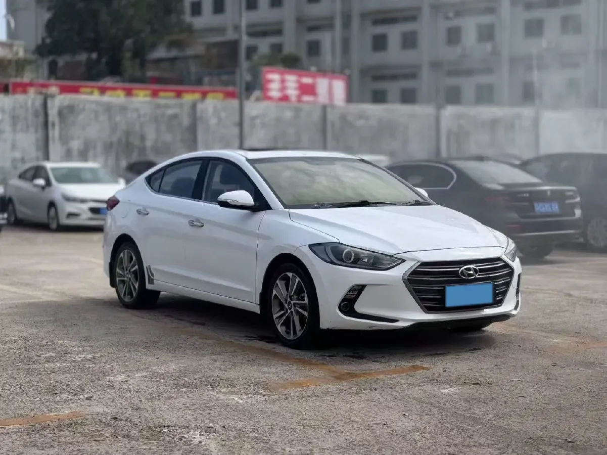 2020 Hyundai Elantra 1.5L 115HP L4 CVT,autocango,china used car exporter,china ev exporter,chinese used car exporter,chinese used ev exporter