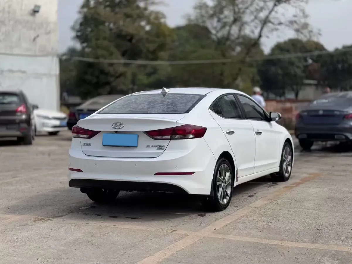 2020 Hyundai Elantra 1.5L 115HP L4 CVT,autocango,china used car exporter,china ev exporter,chinese used car exporter,chinese used ev exporter