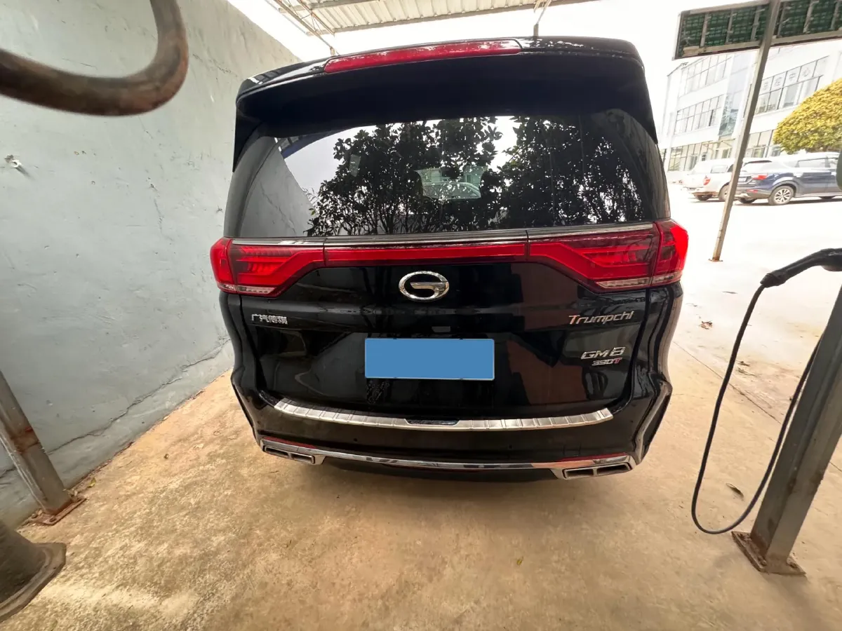 2021 GAC Trumpchi M8 2.0T 252HP L4 8AT,autocango,china used car exporter,china ev exporter,chinese used car exporter,chinese used ev exporter