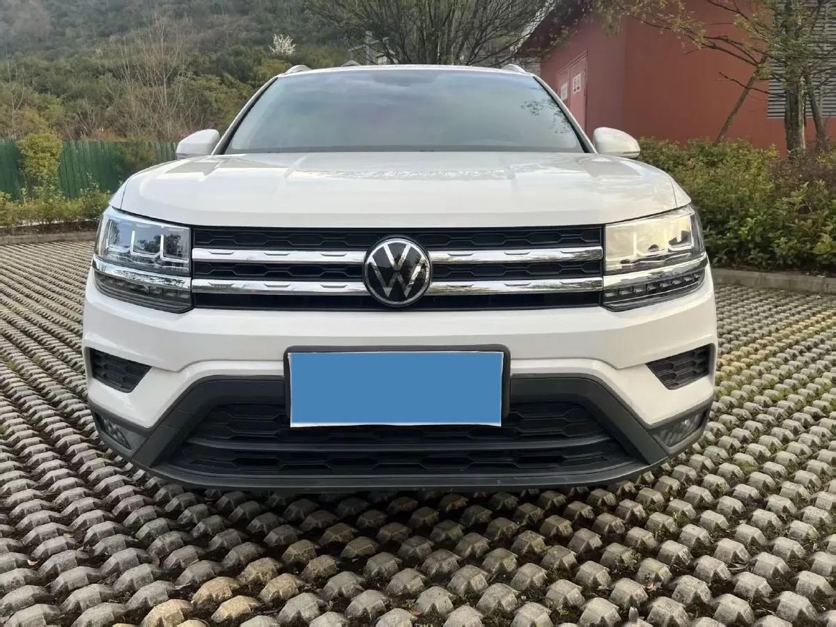 2021 Volkswagen Tharu 1.4T 150HP L4 7DCT,autocango,china used car exporter,china ev exporter,chinese used car exporter,chinese used ev exporter