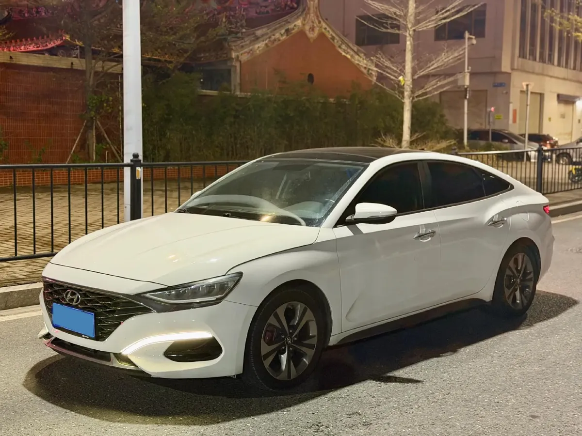 2019 Hyundai La Festa 1.6T 204HP L4 7DCT,autocango,china used car exporter,china ev exporter,chinese used car exporter,chinese used ev exporter
