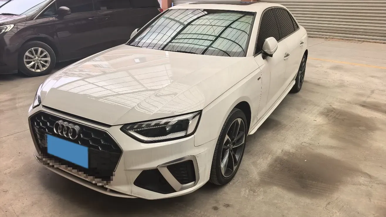 2020 Audi A4L 2.0T 190HP L4 7DCT,autocango,china used car exporter,china ev exporter,chinese used car exporter,chinese used ev exporter