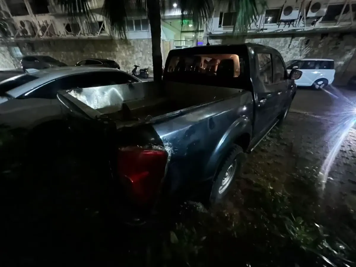 2019 Nissan Navara 2.5L 193HP L4 6MT,autocango,china used car exporter,china ev exporter,chinese used car exporter,chinese used ev exporter