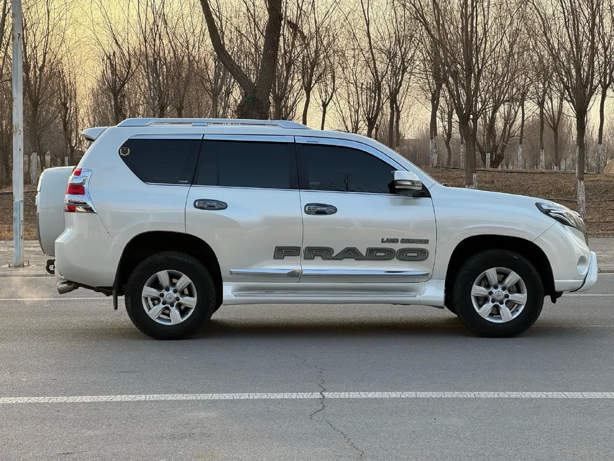 2015 Land Rover Range Rover Evoque 2.0T 241HP L4 9AT,autocango,china used car exporter,china ev exporter,chinese used car exporter,chinese used ev exporter