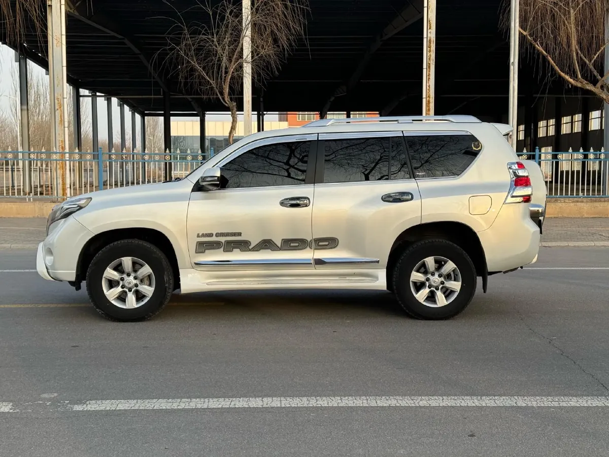 2015 Land Rover Range Rover Evoque 2.0T 241HP L4 9AT,autocango,china used car exporter,china ev exporter,chinese used car exporter,chinese used ev exporter