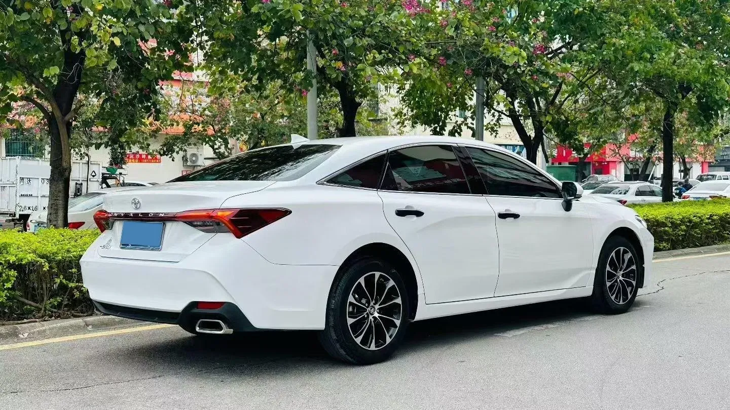 2022 Toyota Avalon 2.0L 178HP L4 CVT,autocango,china used car exporter,china ev exporter,chinese used car exporter,chinese used ev exporter