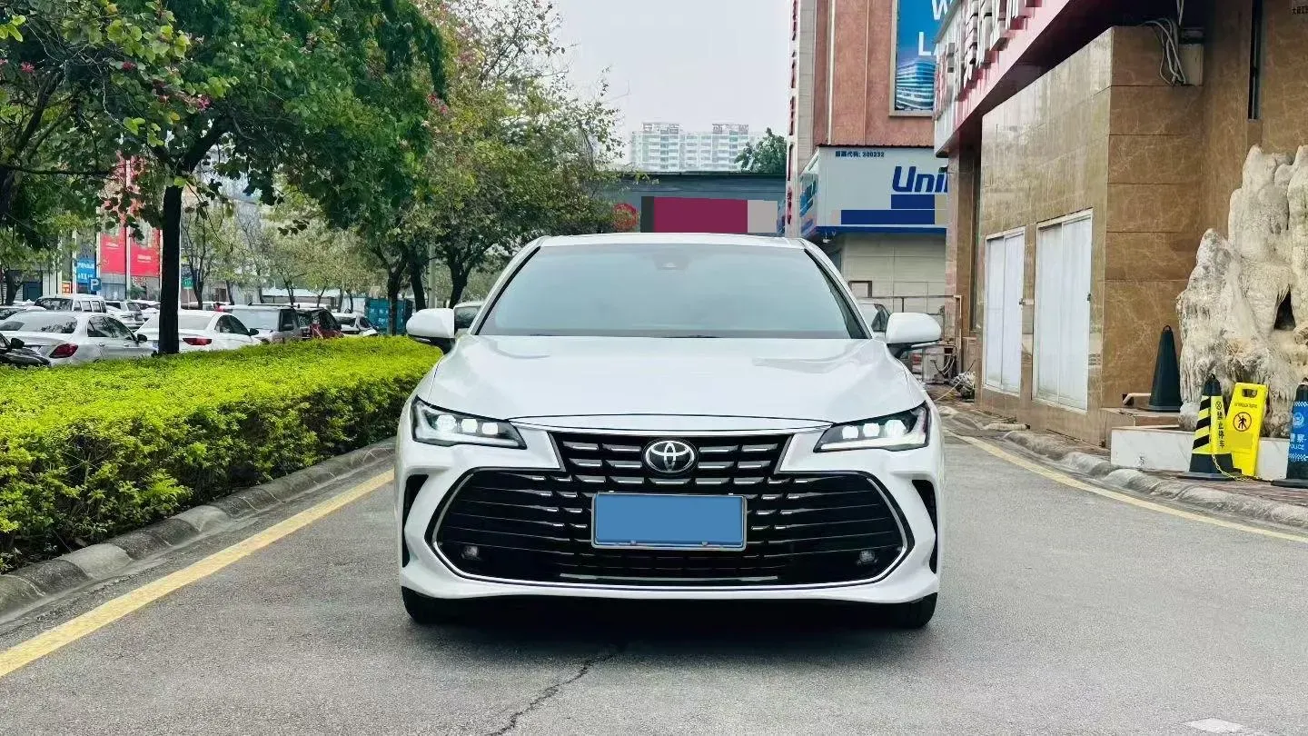 2022 Toyota Avalon 2.0L 178HP L4 CVT,autocango,china used car exporter,china ev exporter,chinese used car exporter,chinese used ev exporter