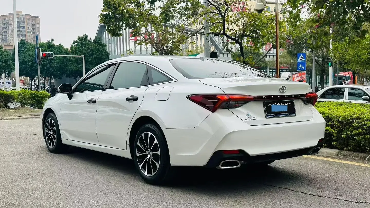 2022 Toyota Avalon 2.0L 178HP L4 CVT,autocango,china used car exporter,china ev exporter,chinese used car exporter,chinese used ev exporter