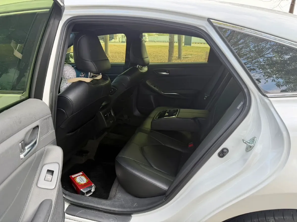 2022 Toyota Avalon 2.0L 178HP L4 CVT,autocango,china used car exporter,china ev exporter,chinese used car exporter,chinese used ev exporter